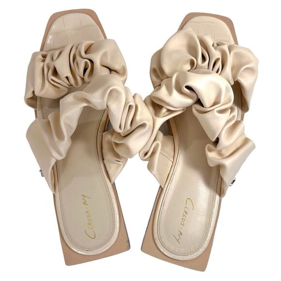 CIRCUS by Sam Edelman Women's Iggy Ruched Slide Sandals - Picture 8 of 9